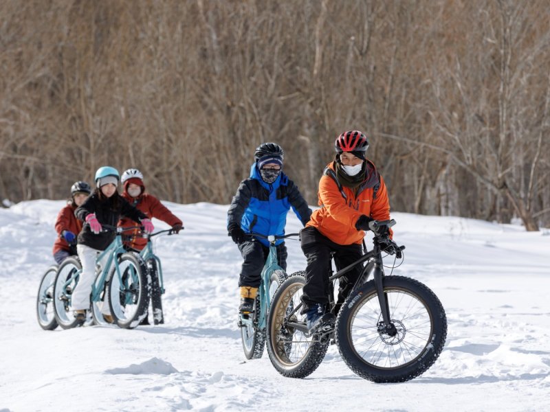 Taushubetsu & Fat Bike on the frozen Lake Nukabira Winter Tour【Hokkaido】